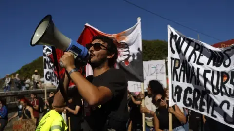 France-Wide Walkouts Begin In Response to Spending Reductions